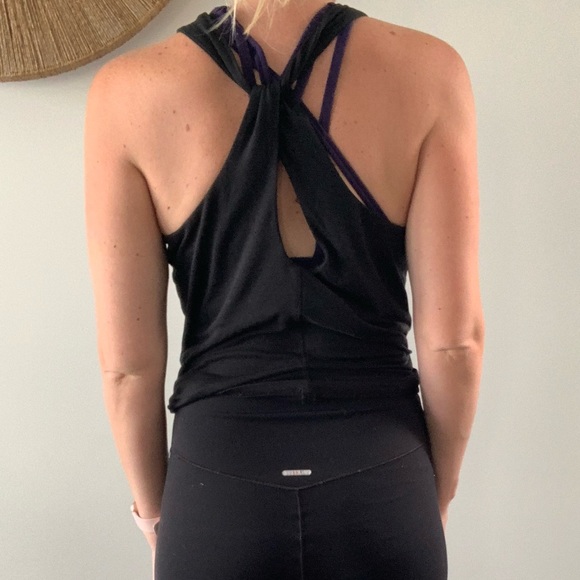 Athleta Loop Tank - Picture 2 of 6